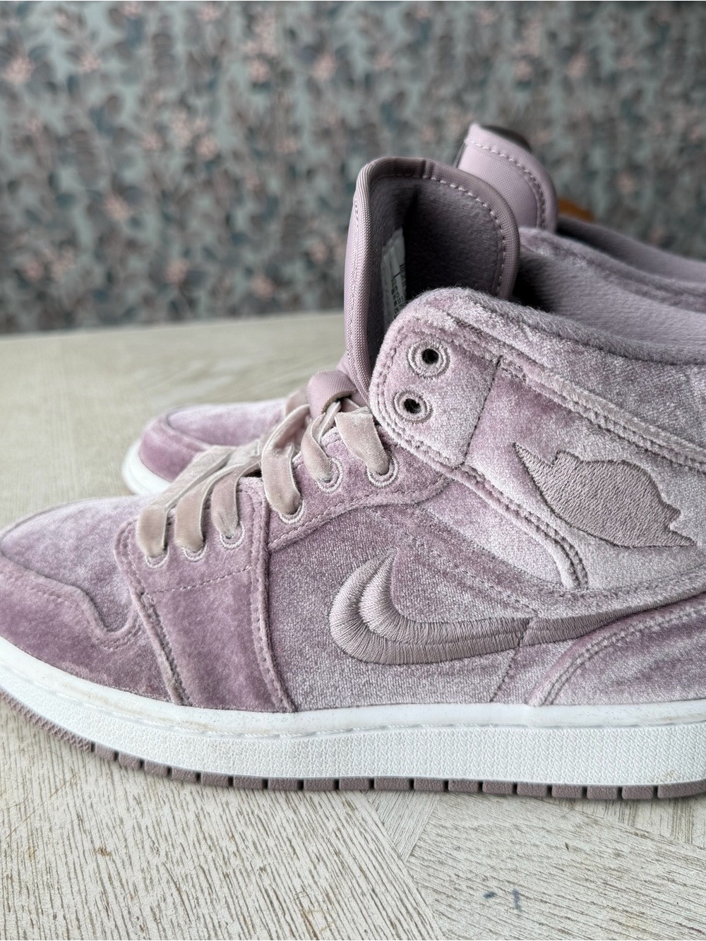 Nike Women's High-Top Velvet Sneakers in Dusty Lavender